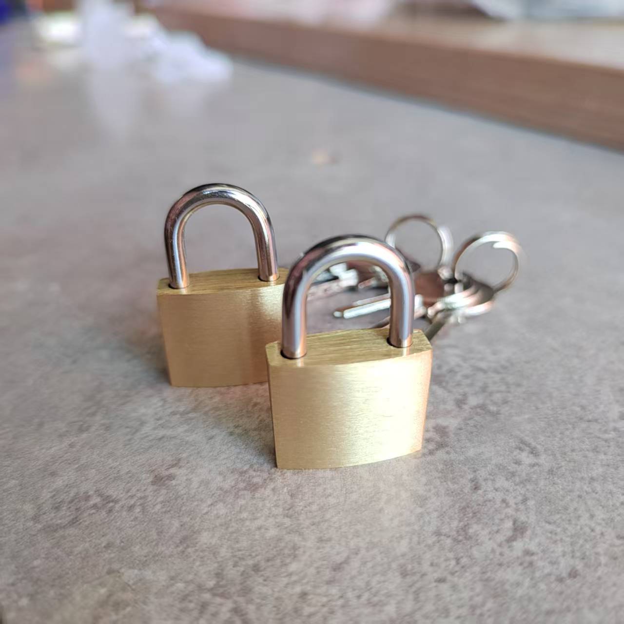 Brass Padlock with Keys, Small – Letter Opener Brass recenzja i cena